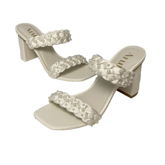 Aruba Womens Ivory Pearl Accent 2 Strap Sandal Slides Heels Square Toe Slide 9W - Picture 1 of 6